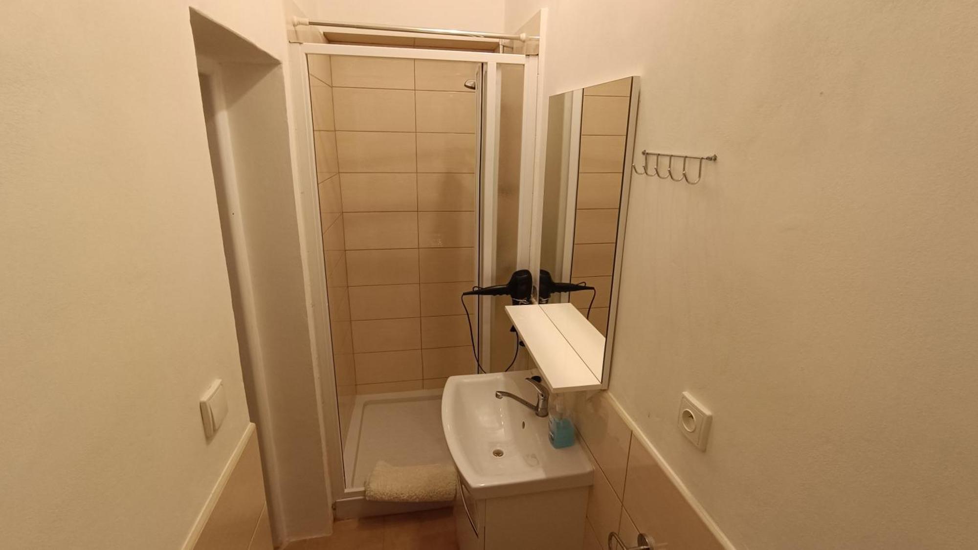 Apartman Horni Slavkov Hodinarstvi ภายนอก รูปภาพ