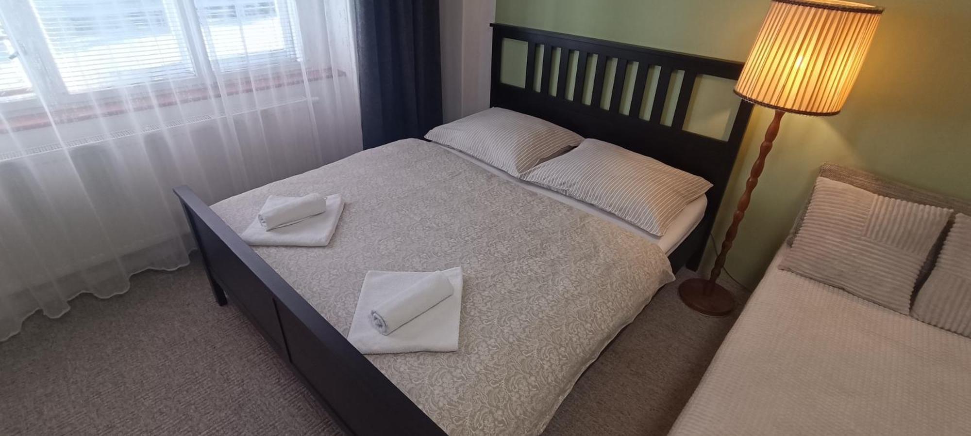 Apartman Horni Slavkov Hodinarstvi ภายนอก รูปภาพ