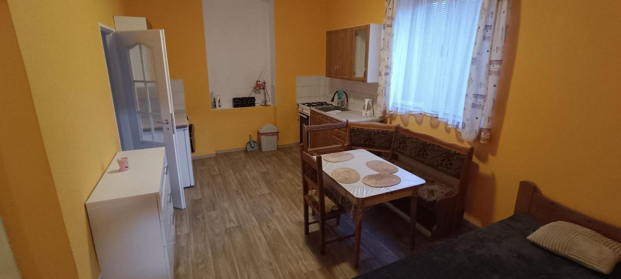 Apartman Horni Slavkov Hodinarstvi ภายนอก รูปภาพ